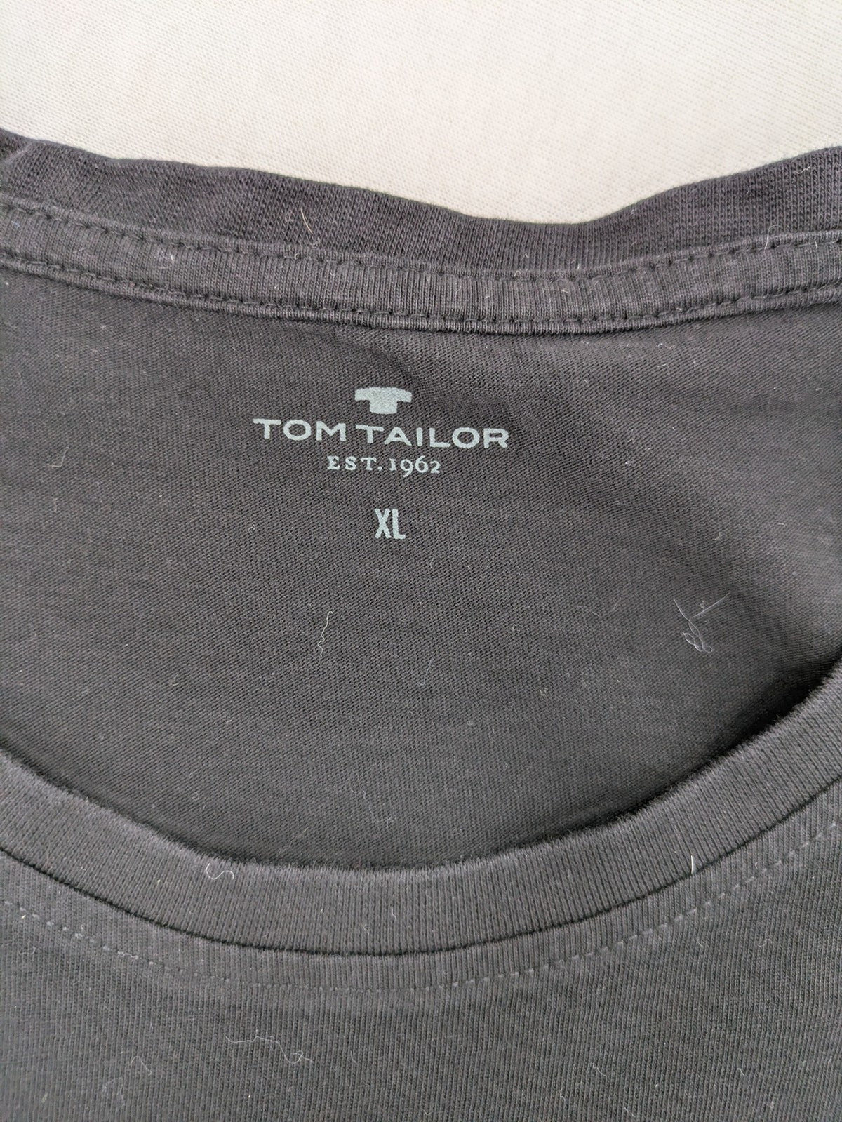 Tom Tailor black T-shirt with Germany eagle crest and flag colors, 100% cotton.