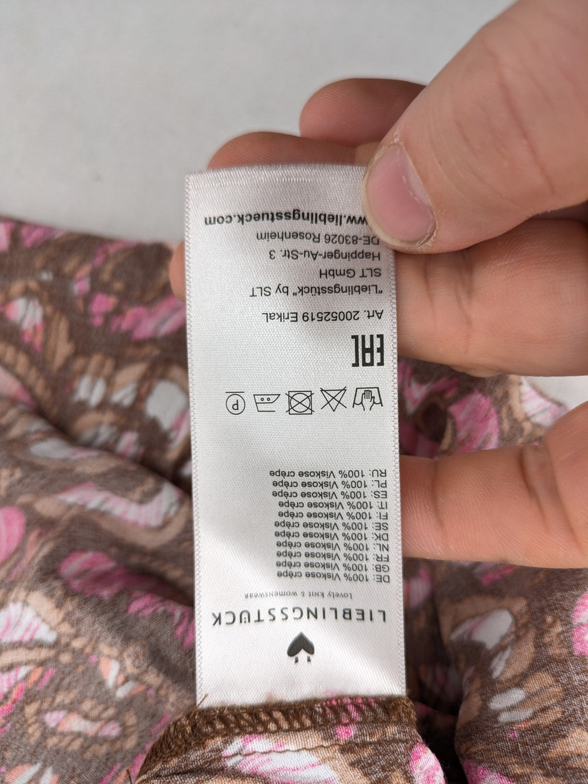 Lieblingsstück brown and pink patterned blouse, lightweight viscose, round neckline, long sleeves.