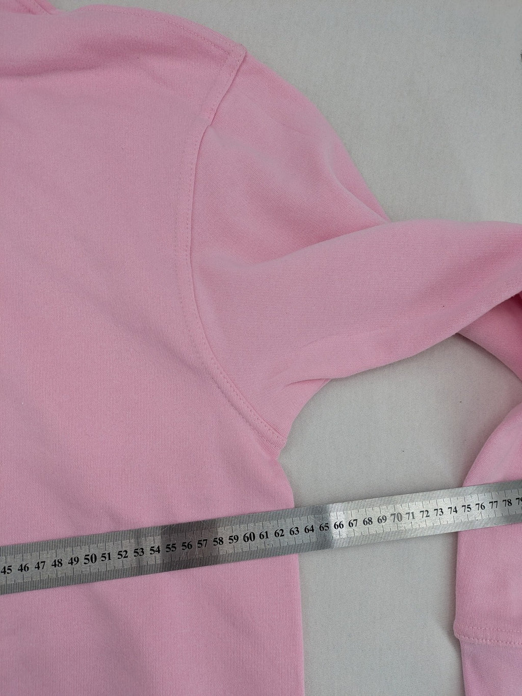 XXL pink hoodie featuring large Jigglypuff graphic print, soft cotton blend material.