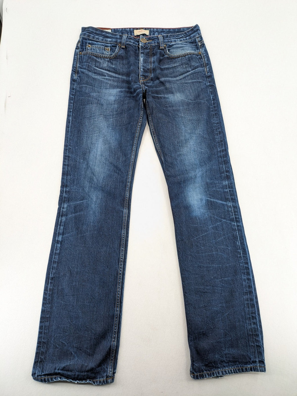 W32 blue straight jeans with classic 5-pocket design and dark wash denim.