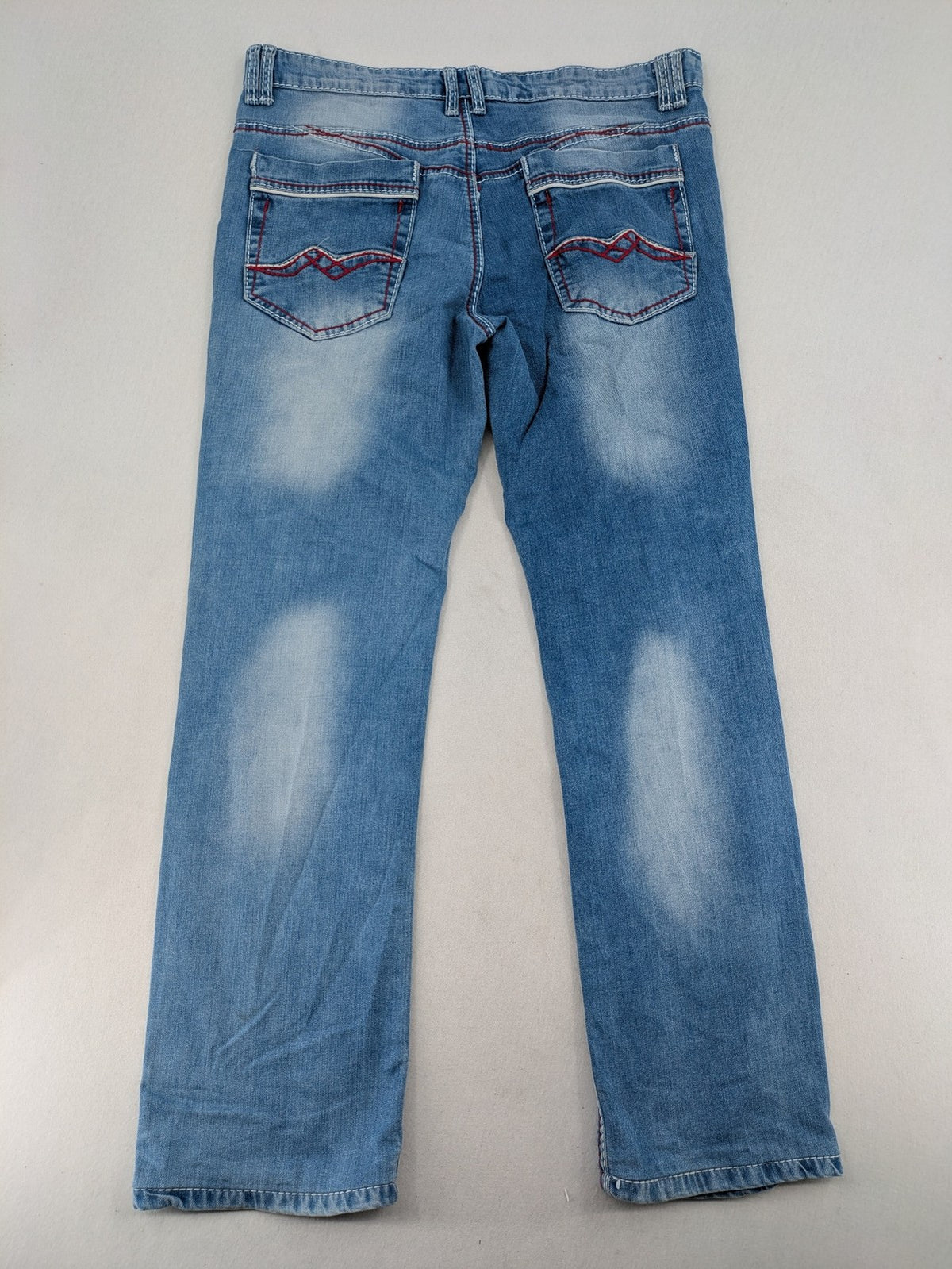 R-Neal blue straight jeans with red-white contrast stitching and classic 5-pocket design.