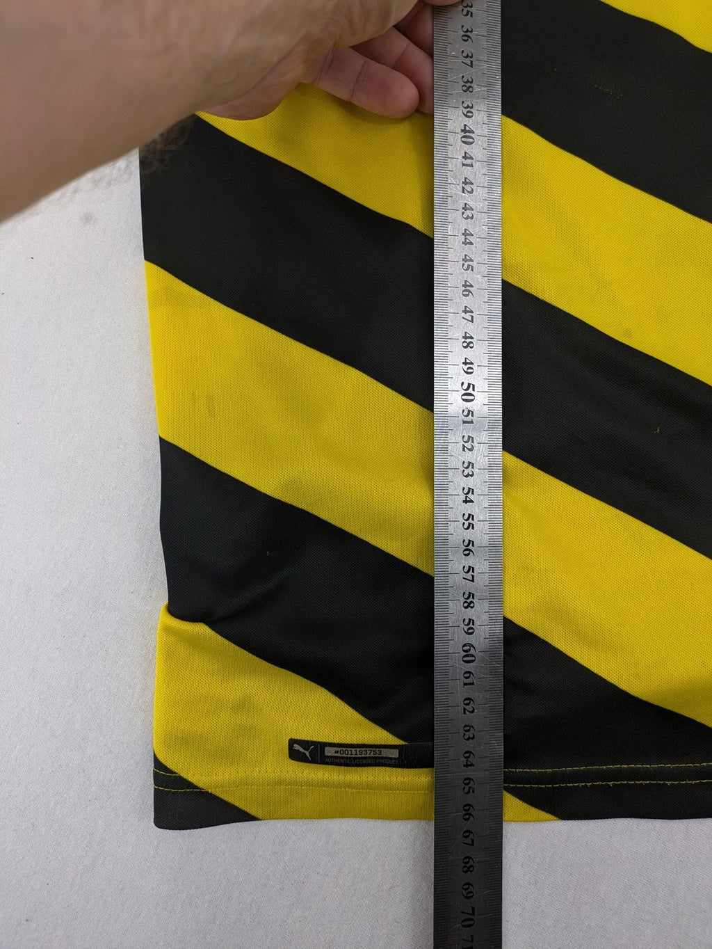 Puma black and purple soccer uniform with yellow accents, Reus #11, "Derbysieger 2015" print.