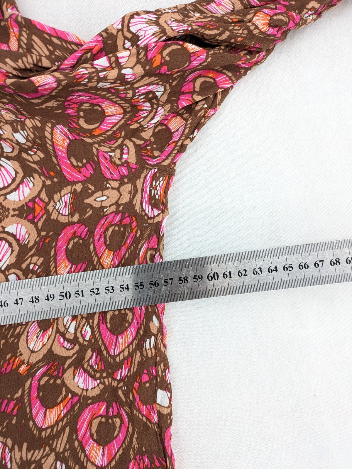 Lieblingsstück brown and pink patterned blouse, lightweight viscose, round neckline, long sleeves.