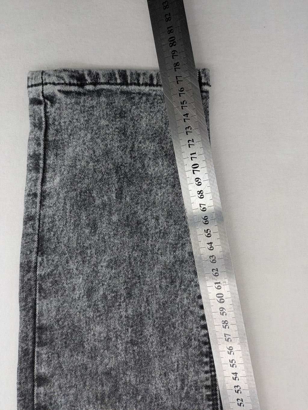 Pull&Bear black acid wash straight jeans slim fit with faded denim texture.