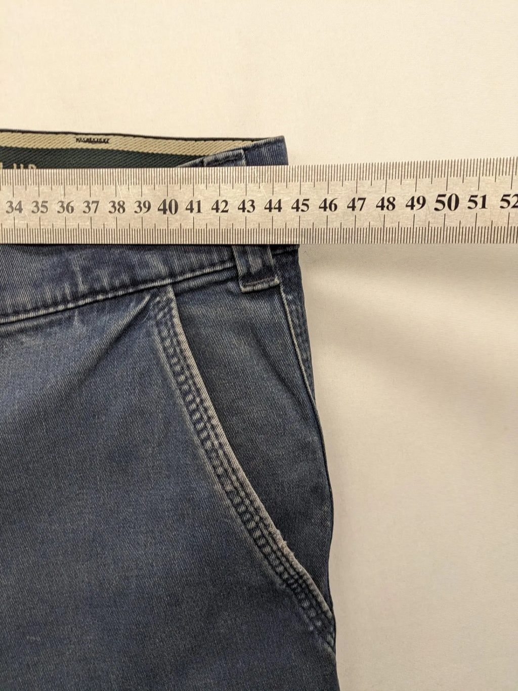 Club of Comfort blue straight jeans, stretch material, comfort fit, zip closure, practical pockets.