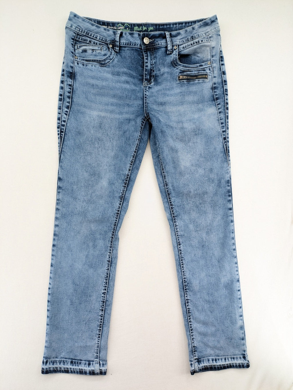 Multiblu blue straight jeans slim fit with decorative front zippers and light wash.