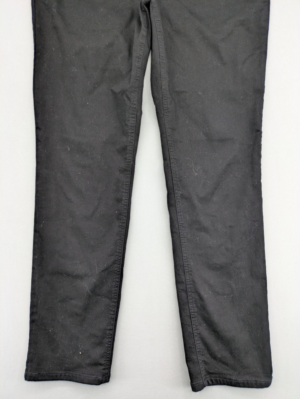 Gerry Weber black straight jeans Best4me Slim Fit 5-pocket design with logo patch.