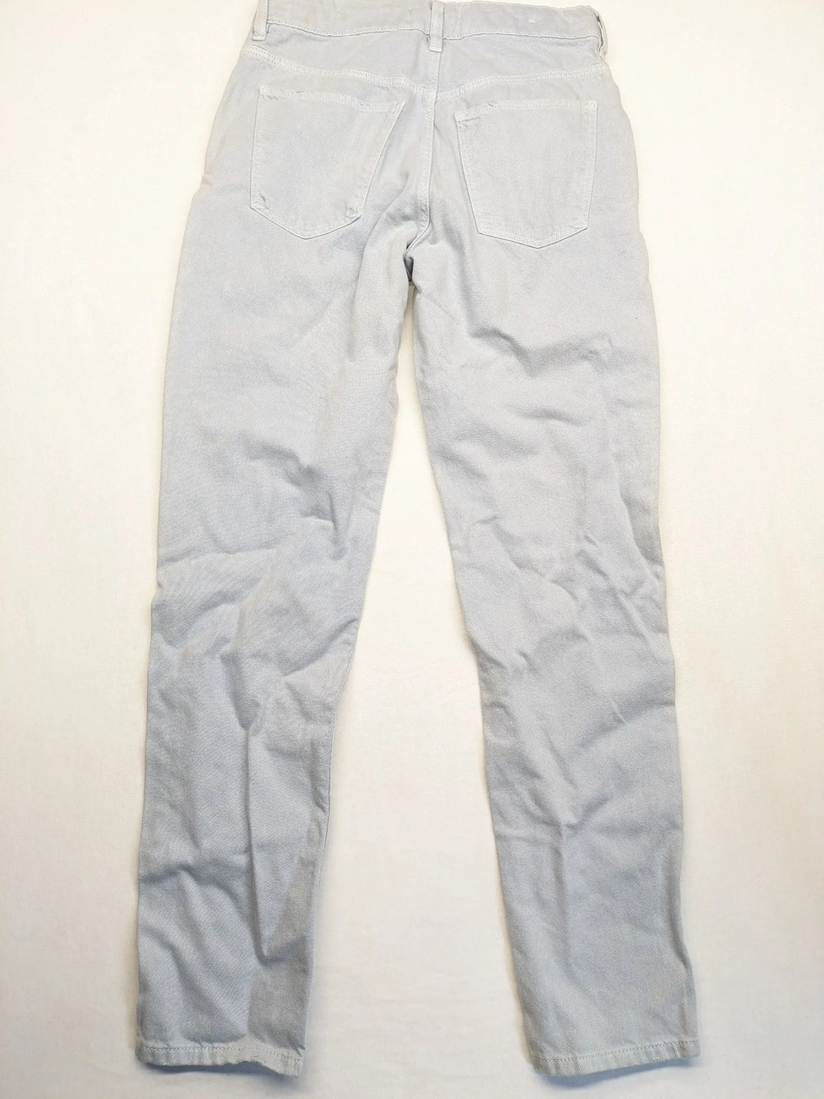 Esprit blue mom fit jeans high waist with classic 5-pocket design and logo.