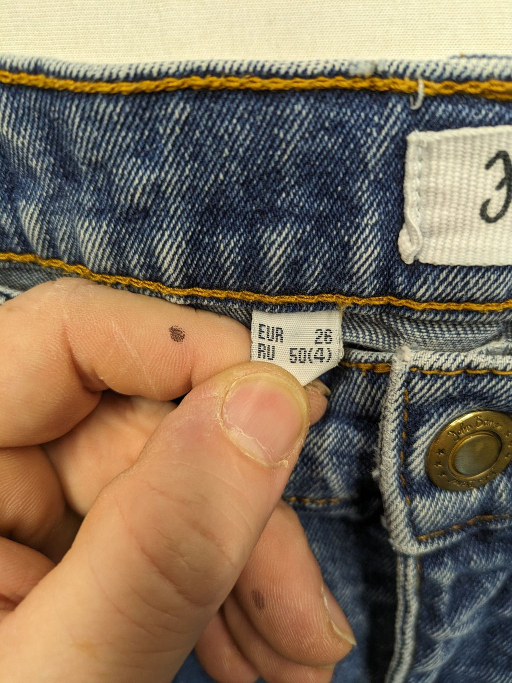 john baner blue straight jeans classic 5-pocket design durable denim material