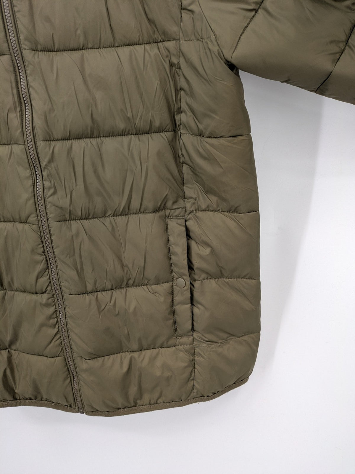 up2 fashion khaki puffer jacket with fixed hood, lightweight quilted design, full zipper