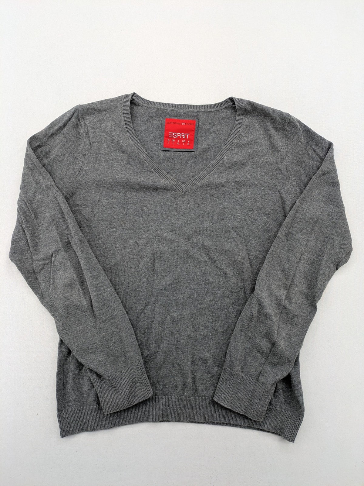 Esprit grey turtle neck jumper with V-neck, ribbed cuffs, 100% cotton.