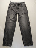Retro black straight jeans washed denim vintage look with baggy fit and distressed details.