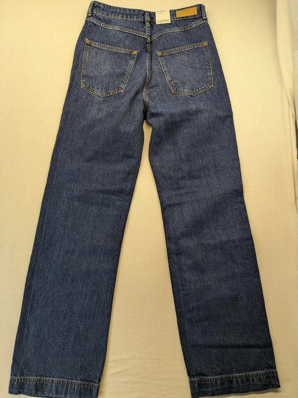 Esprit blue straight jeans high waist 80s style with original tags and classic wash.
