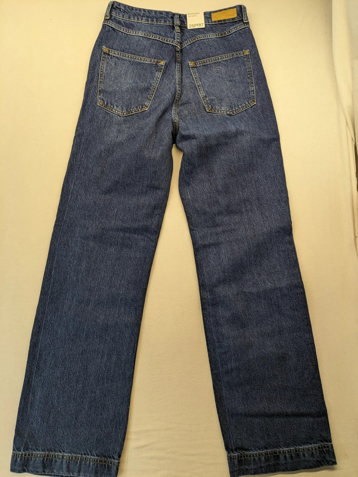 Esprit blue straight jeans high waist 80s style with original tags and classic wash.