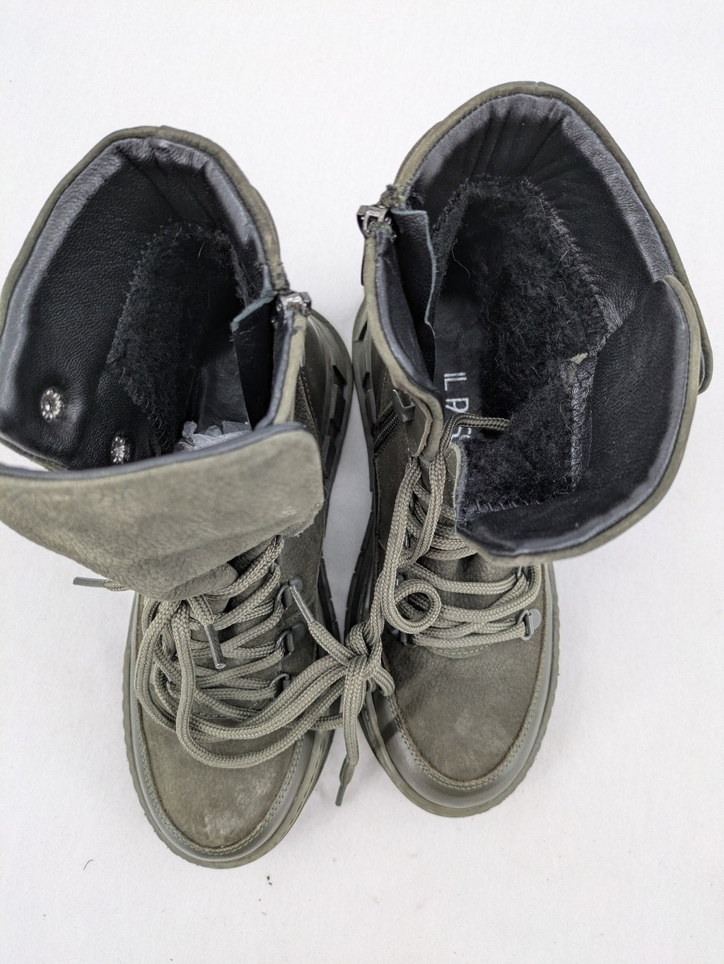 IL PASSO grey khaki motorcycle boots with side zipper and decorative lacing, leather material.