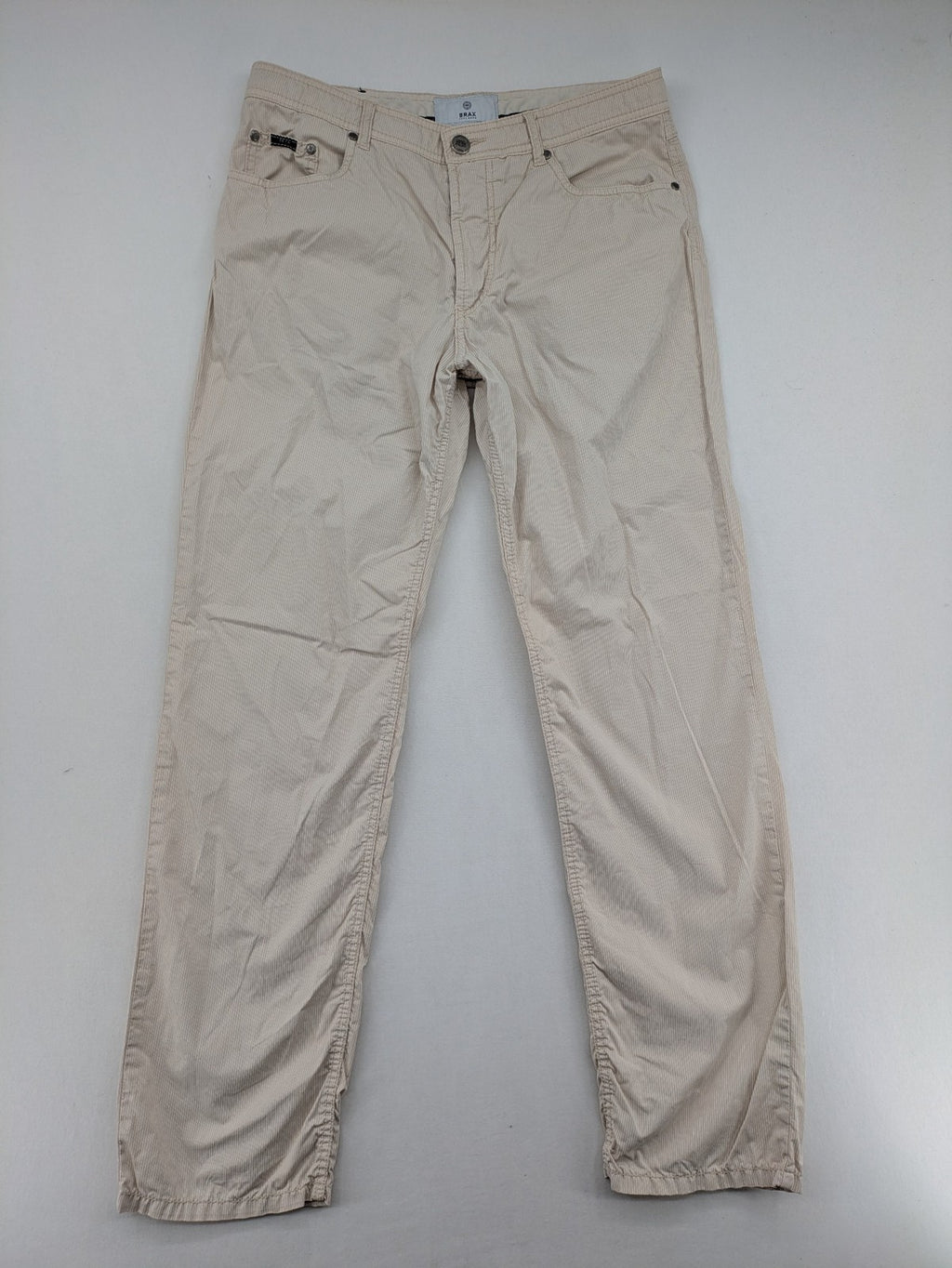 BRAX beige striped pants with logo, made from comfortable stretch cotton blend.