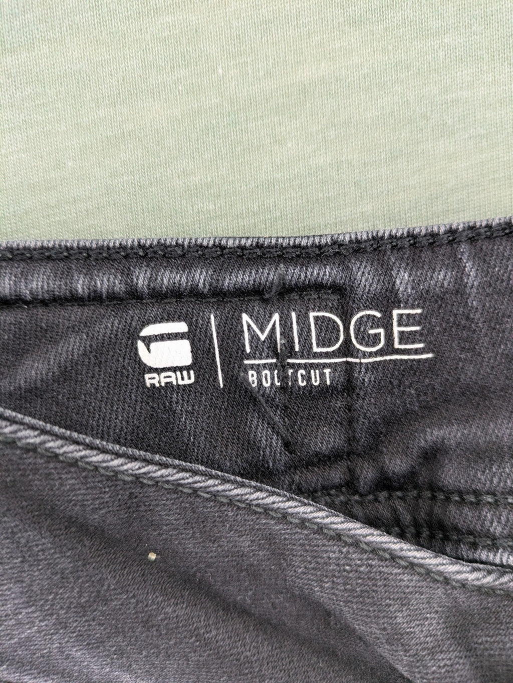 G-Star Raw grey straight jeans with 5-pocket design and logo detailing.
