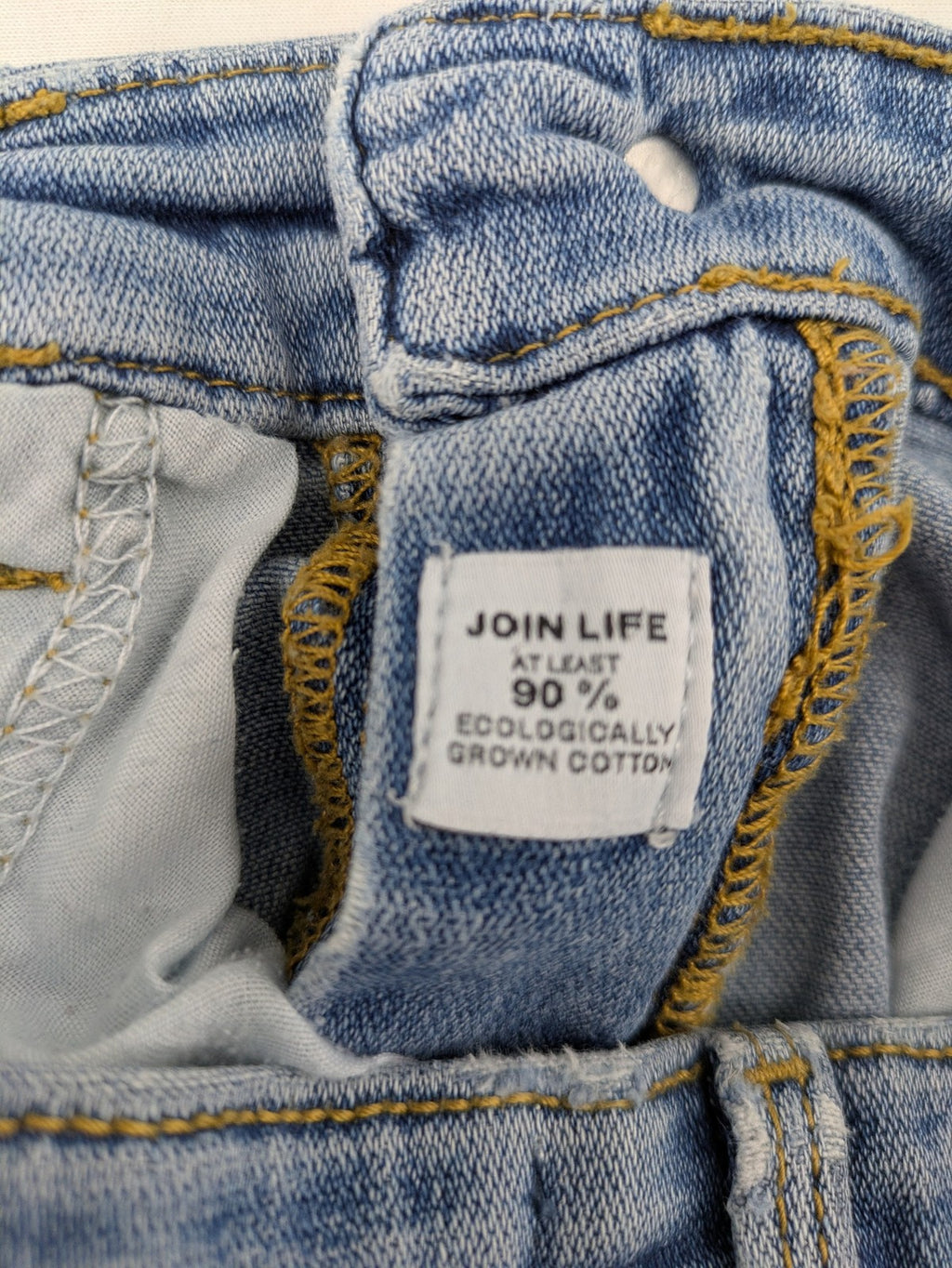 Zara blue high waist skinny jeans with classic wash and JOIN LIFE logo.