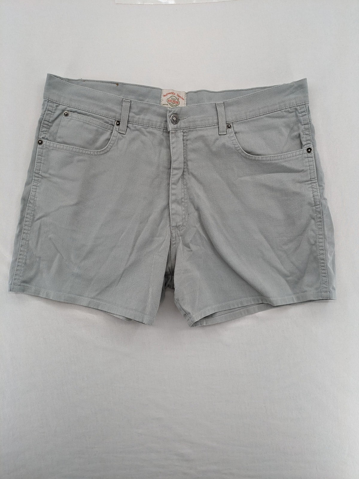 RIO PECOS grey shorts cotton-lycra blend with button closure and practical pockets
