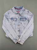 hle blue denim jacket lightwash classic trucker style with pink collar trim and pockets
