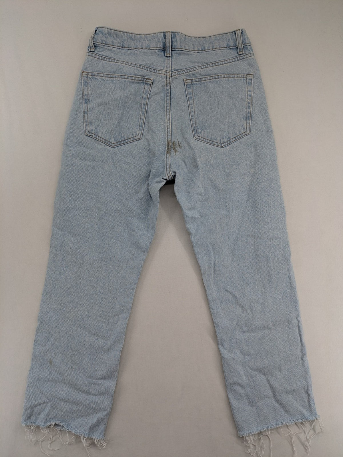 MNG blue high waist mom jeans with raw hem and five-pocket style.