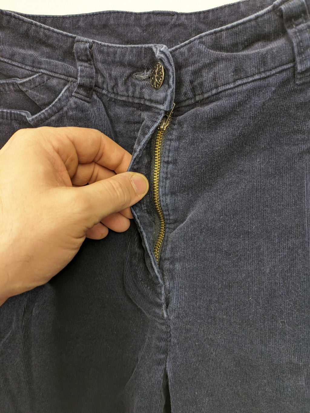 C&A navy pants classic 5-pocket design soft cotton blend with stretch