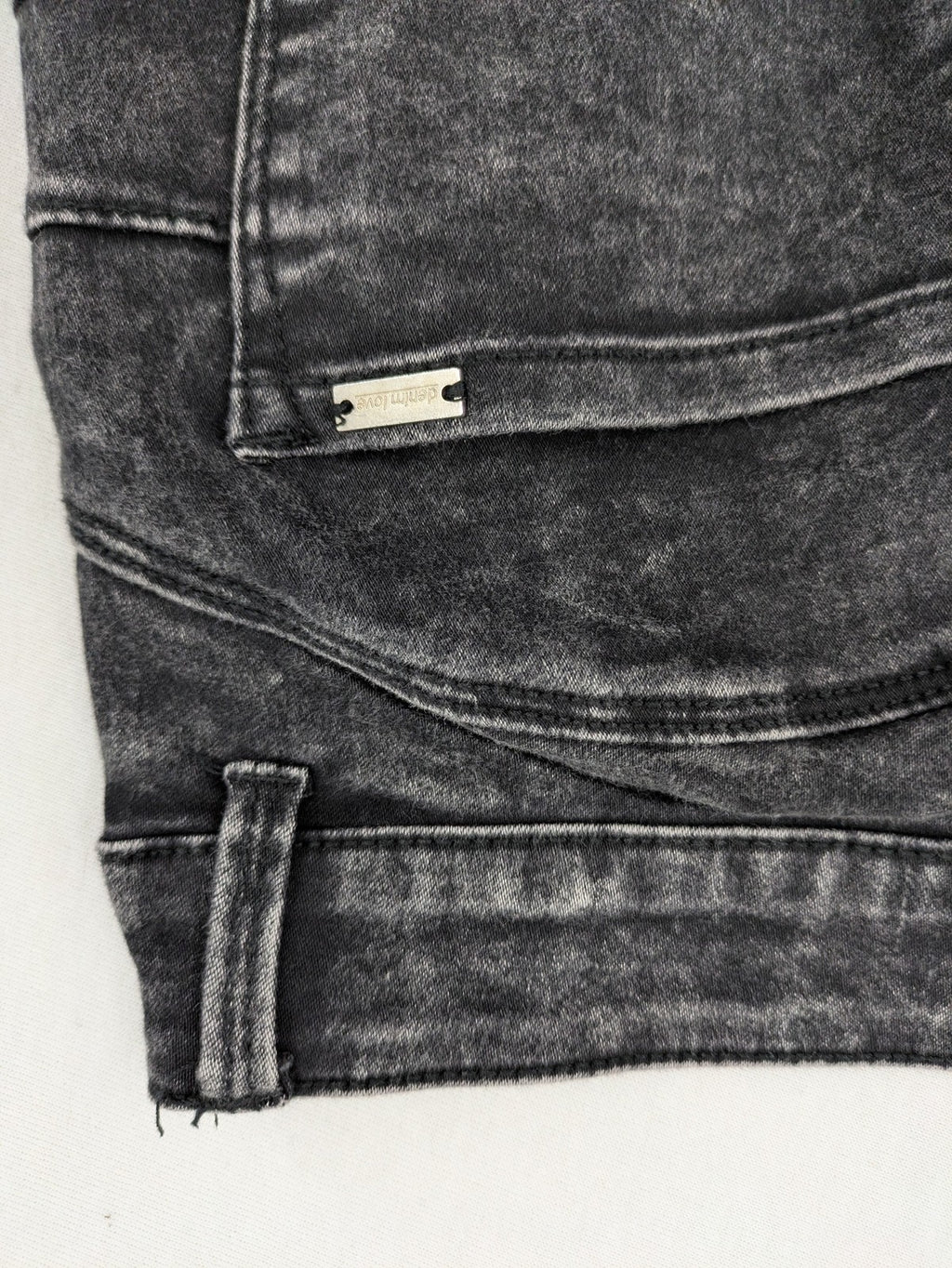 FB Sister skinny jeans black acid wash stretch denim with push-up design.