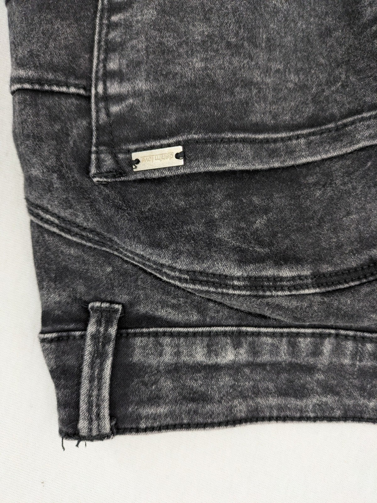 FB Sister skinny jeans black acid wash stretch denim with push-up design.