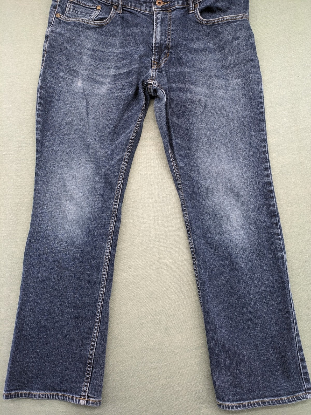 C&A blue straight jeans with thermo lining and classic denim look, W38 L30.