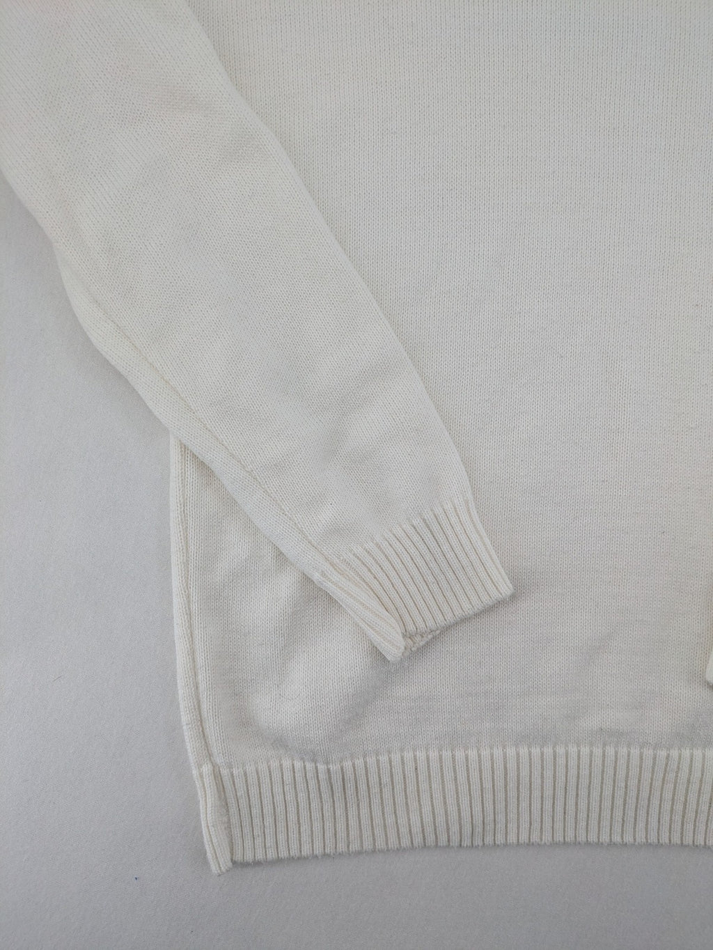 Parz Park white turtle neck jumper with ribbed collar and cuffs, soft acrylic material.