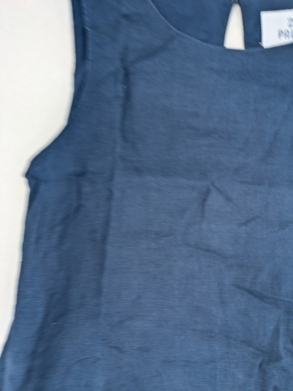 28 Palms blue A-line dress, sleeveless, 100% linen with classic round neckline.