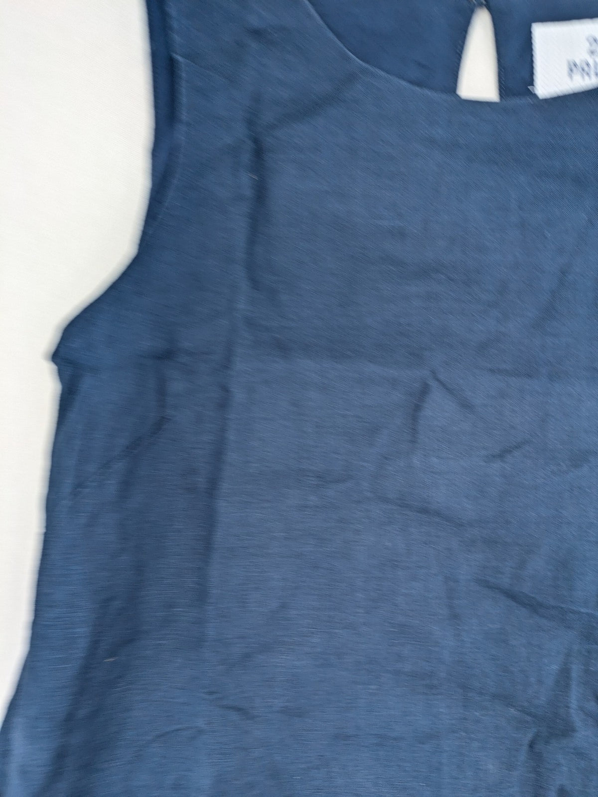 28 Palms blue A-line dress, sleeveless, 100% linen with classic round neckline.