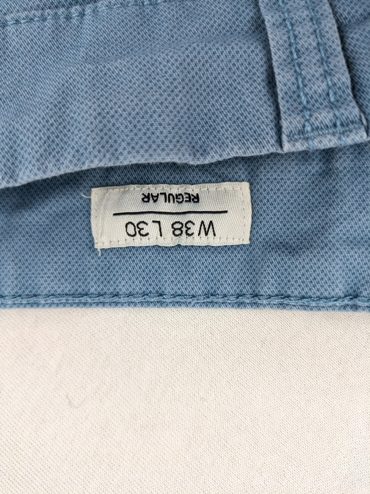 C&A blue chino pants regular fit 5-pocket design with zipper, made of cotton stretch.