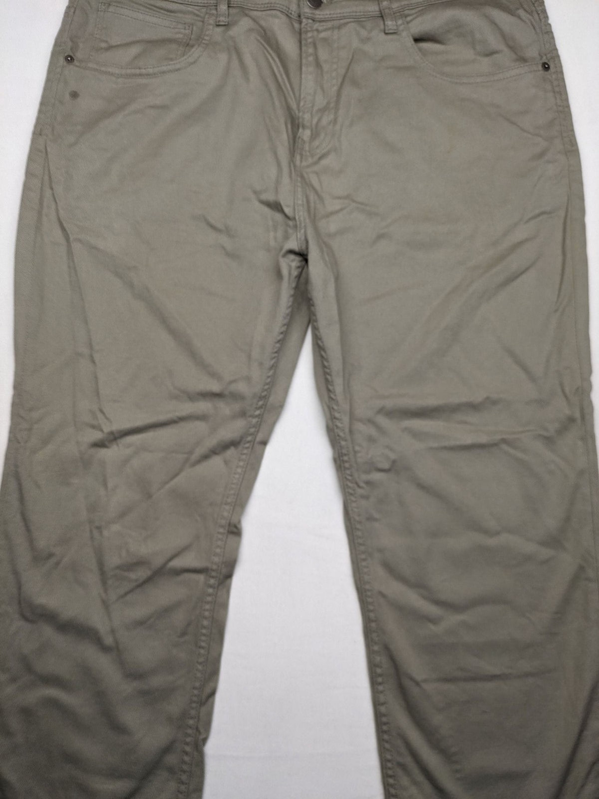 C&A beige chino pants regular fit cotton stretch material with classic straight leg design