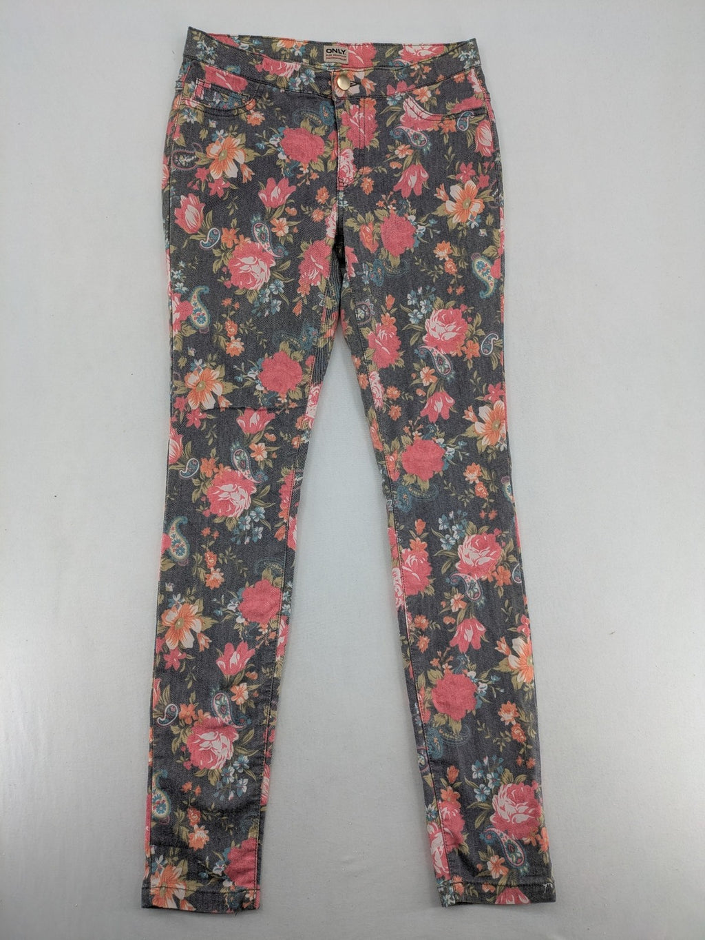 ONLY blue straight jeans with vibrant floral and paisley print on denim fabric.
