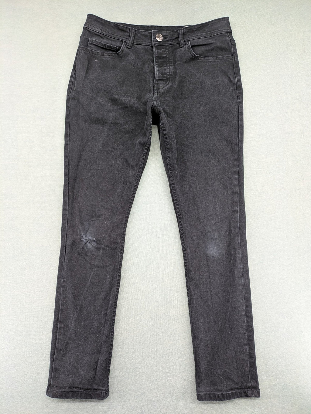 Denim & Co. grey slim fit jeans with button fly and classic 5-pocket design.