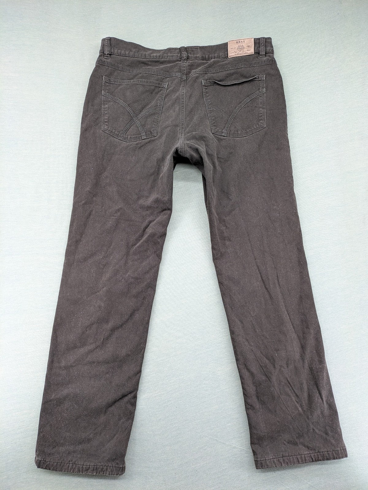 BRAX grey cord pants 5-pocket design with subtle checkered waistband lining