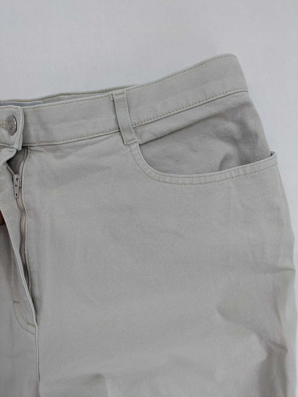 Vunic beige chinos with straight leg, 5-pocket design, and classic front zipper closure.