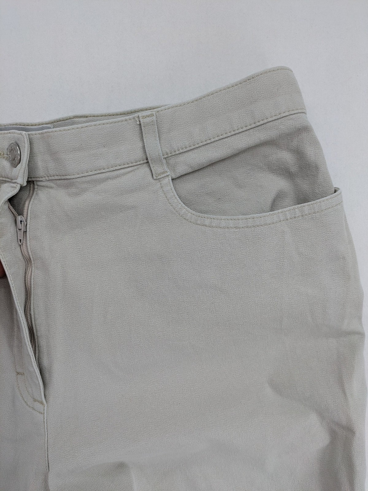 Vunic beige chinos with straight leg, 5-pocket design, and classic front zipper closure.
