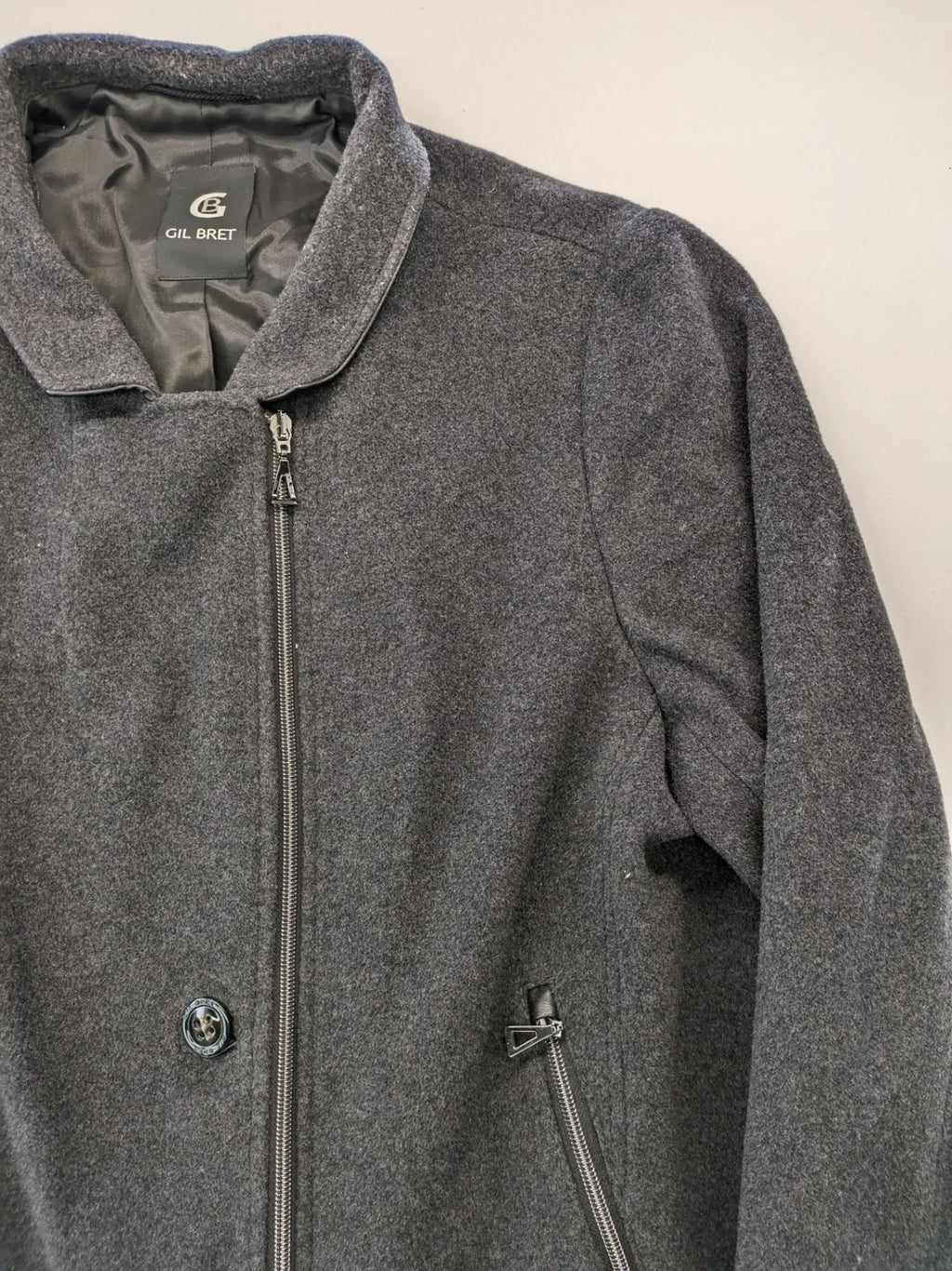 Gil Bret grey coat cashmere blend asymmetrical zipper two zip pockets