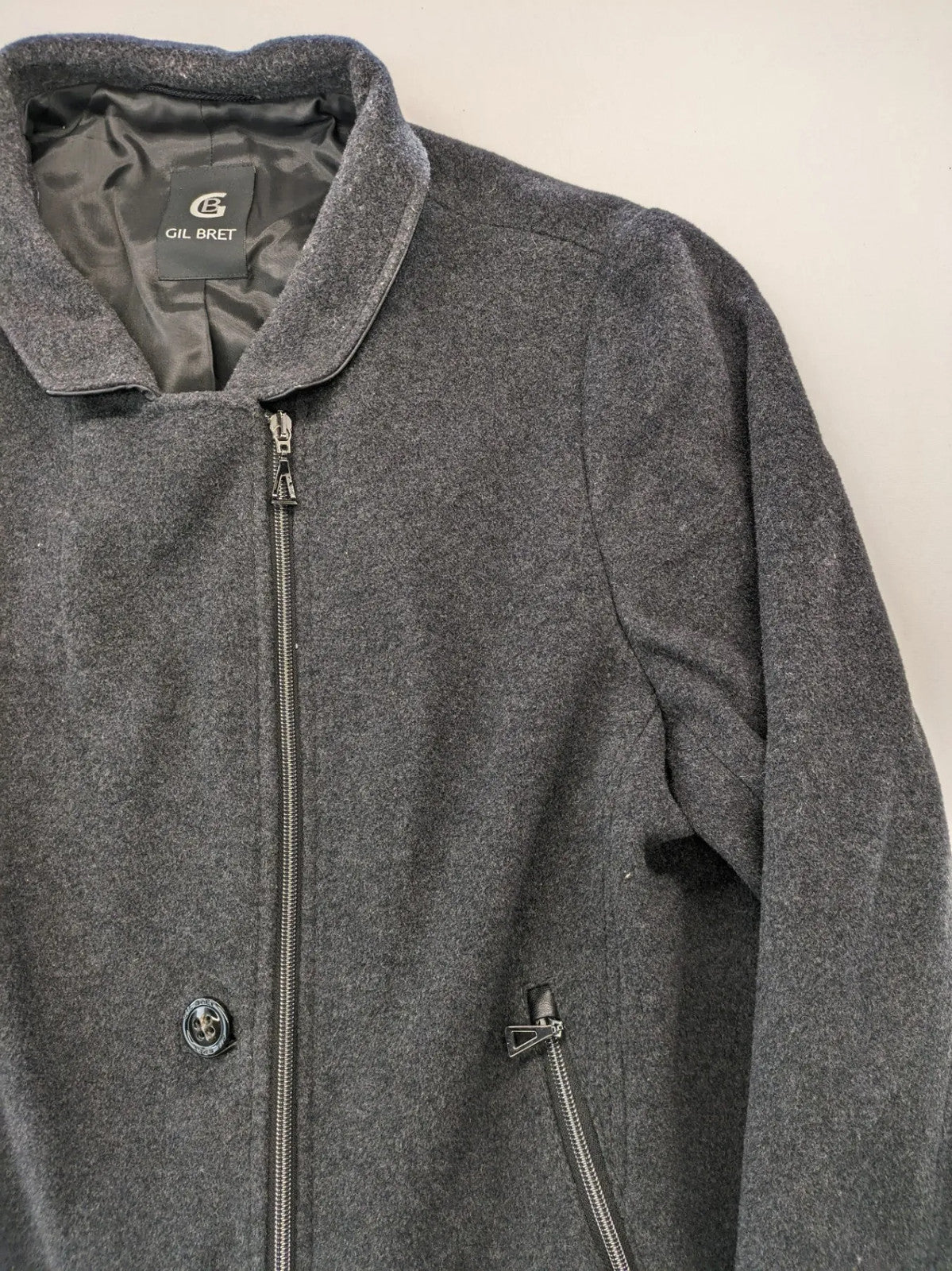 Gil Bret grey coat cashmere blend asymmetrical zipper two zip pockets