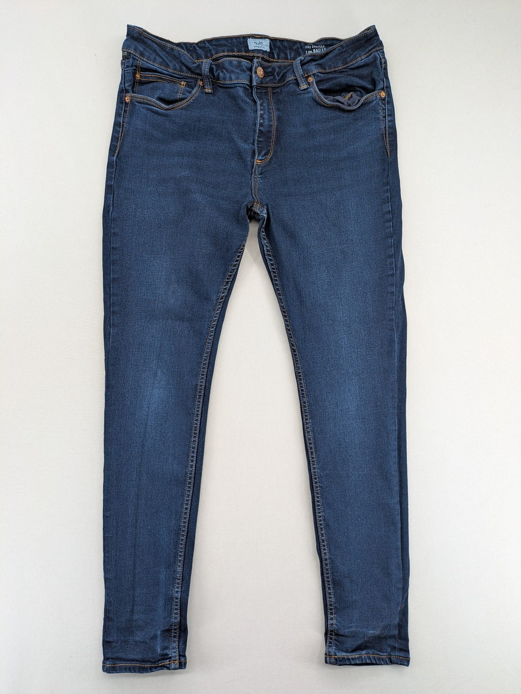 Q/S Designed By blue skinny jeans classic 5-pocket style with zipper and button closure