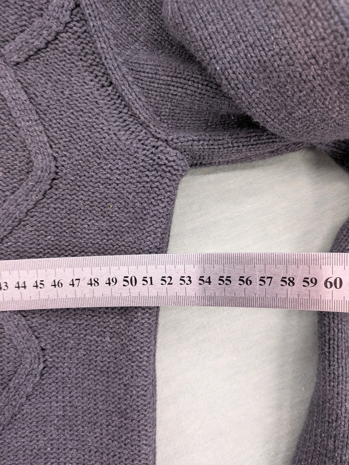 IZAC grey turtle neck jumper with cable knit pattern and used look finish.