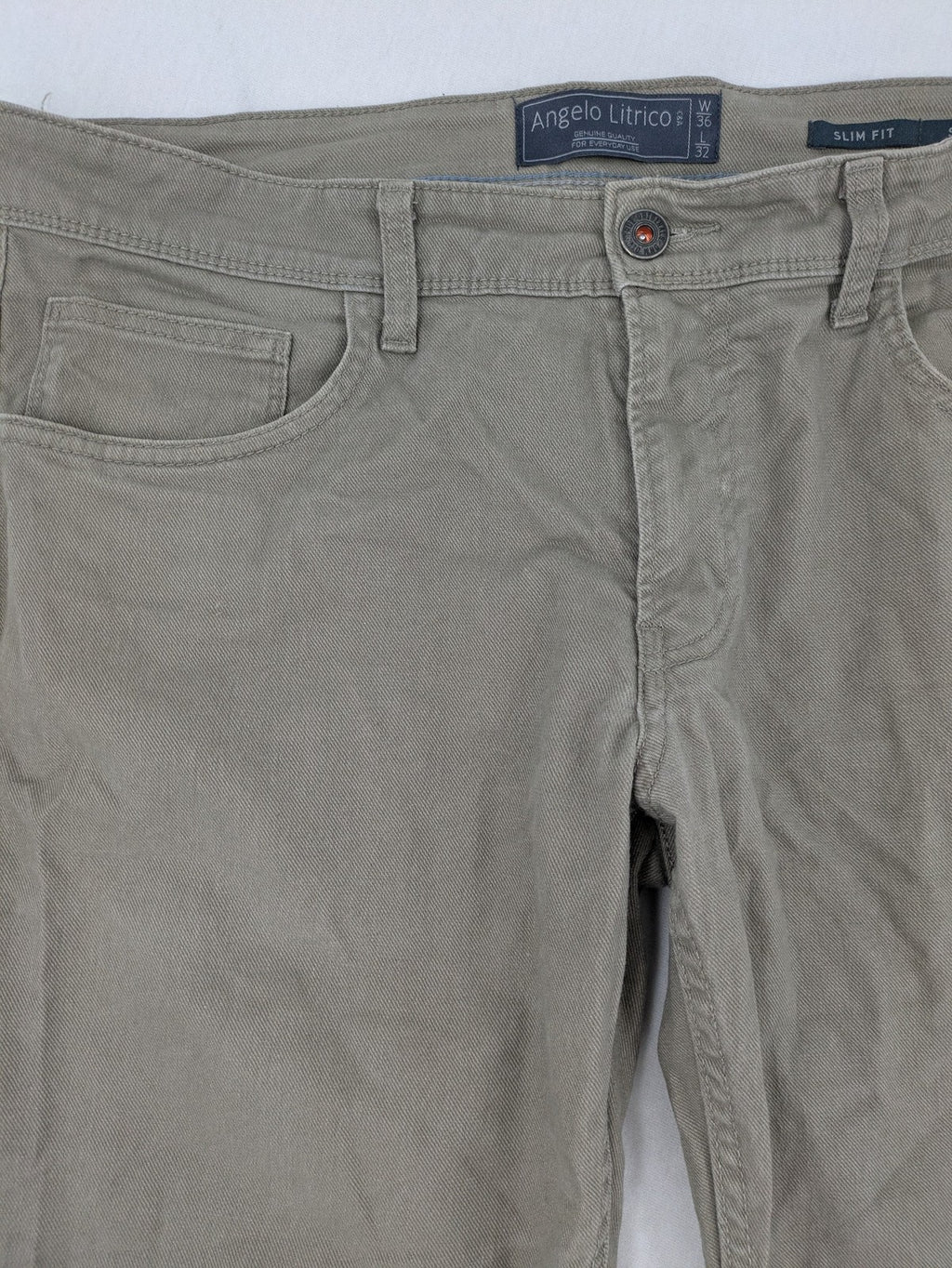 Angelo Litrico khaki slim fit chinos classic five-pocket design cotton stretch material