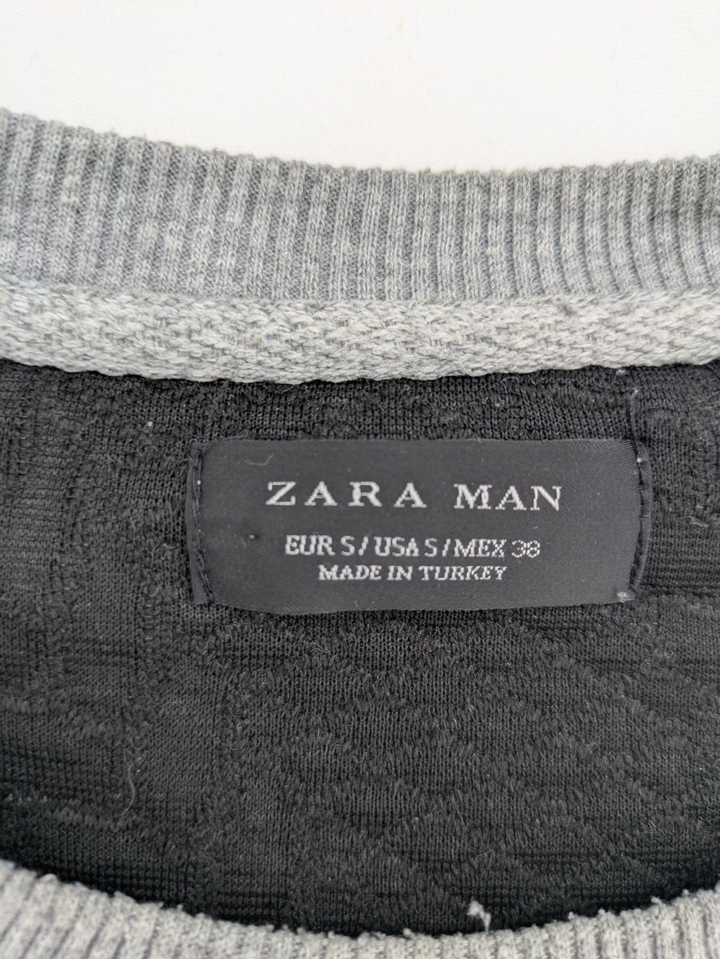 Zara Man grey turtle neck jumper textured cable knit pattern classic fit