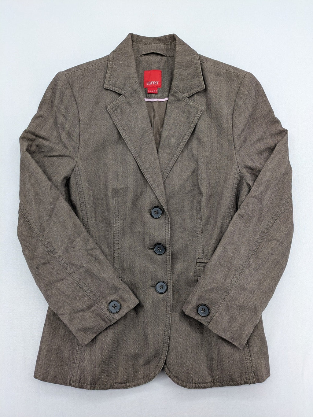 Esprit brown blazer jacket with three-button front and notch lapel, made of cotton.