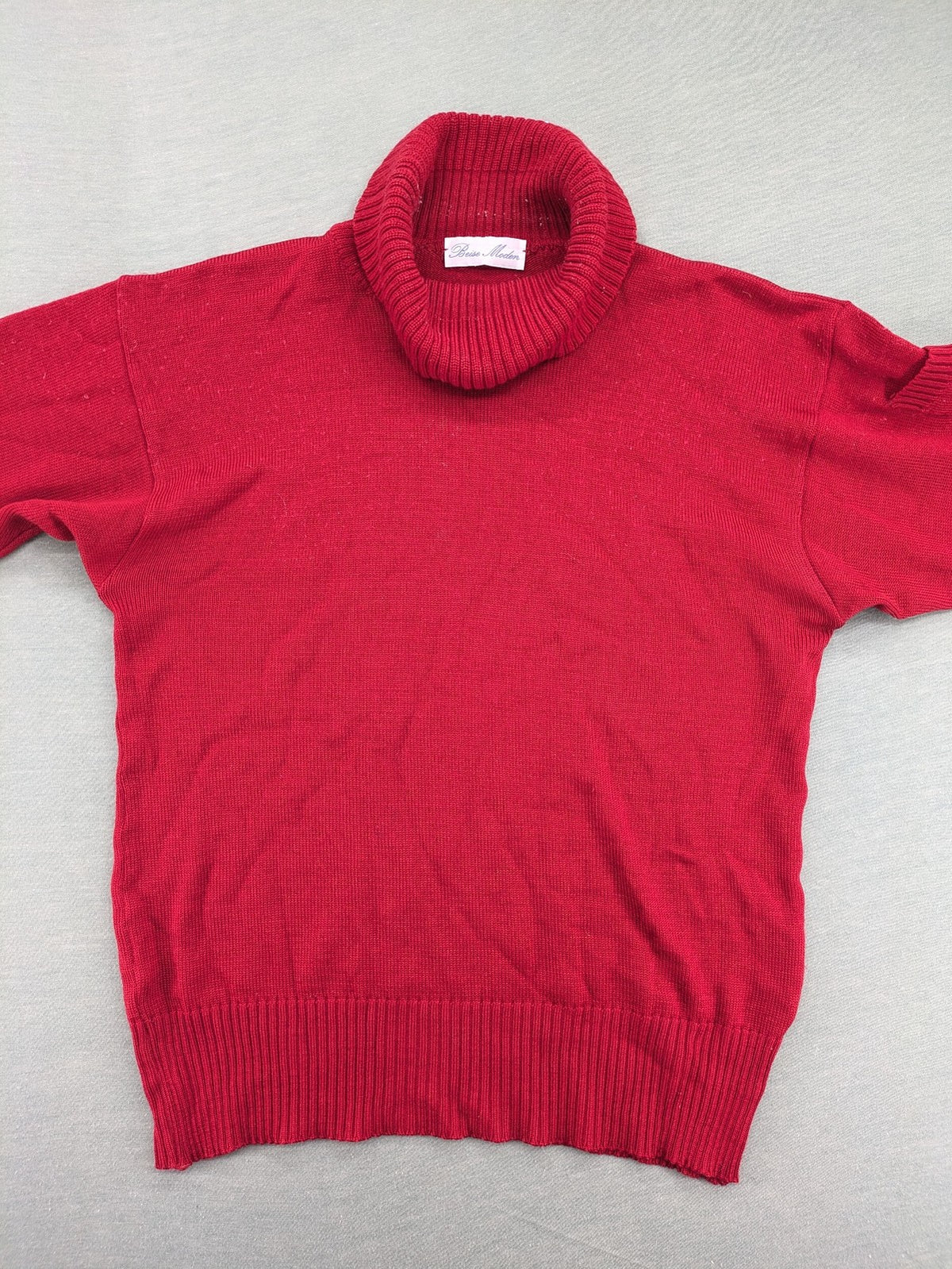 Beise Moden red turtle neck jumper ribbed cuffs warm wool blend