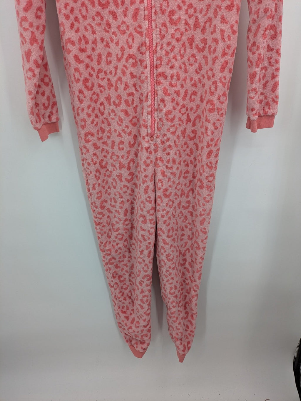 ESMARA pink fleece overalls with playful leopard pattern and hooded design.