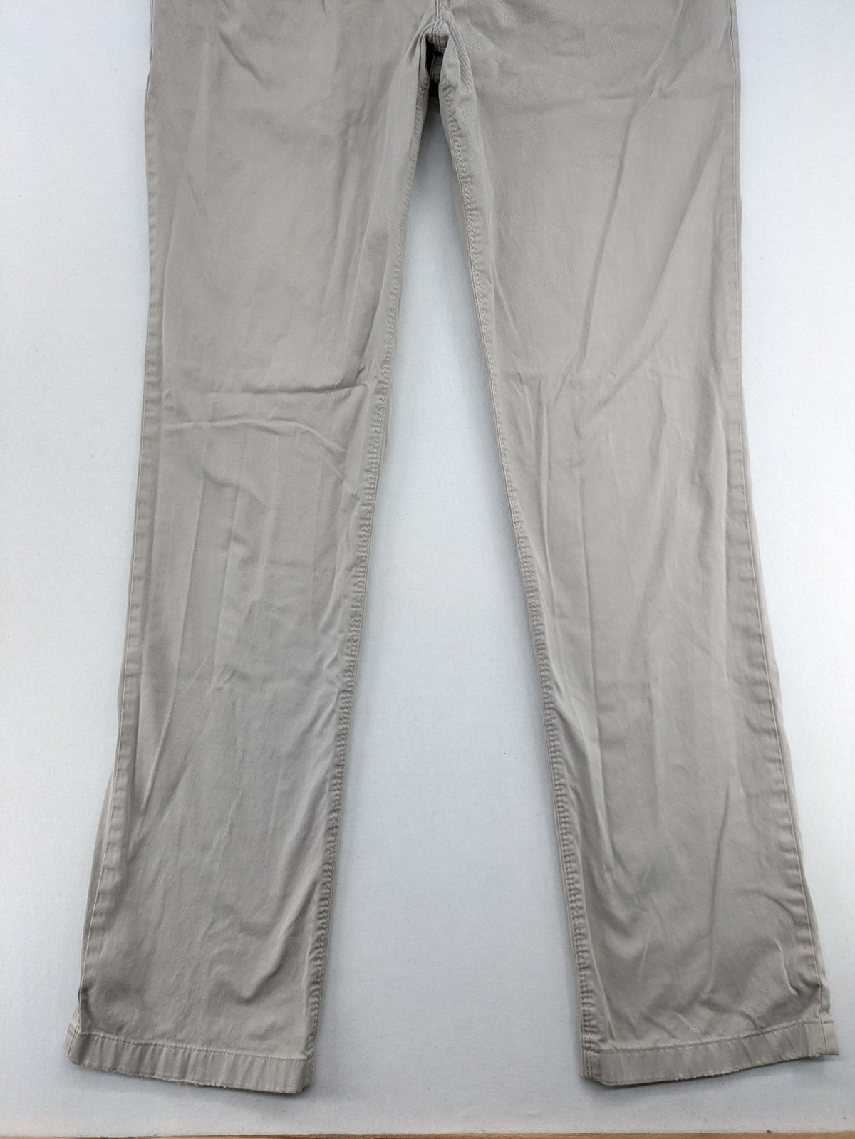 Joker beige chino pants 5-pocket design made from cotton stretch blend.