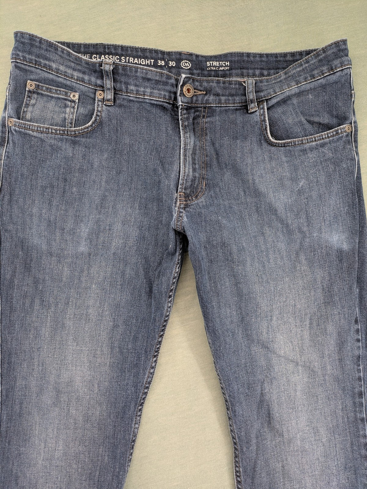 C&A blue straight jeans with classic 5-pocket design and stretch denim material.